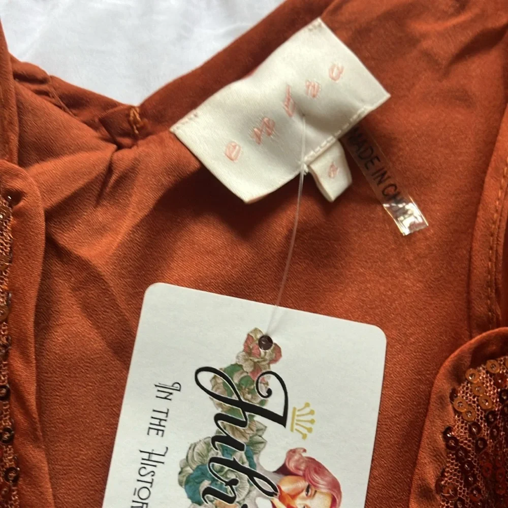 Sequin tank - Picture 2 of 5